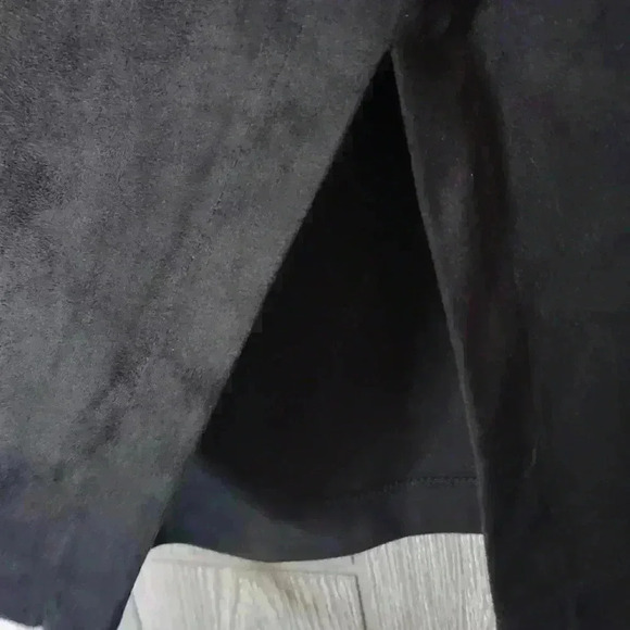 Fever faux suede black pencil skirt with back slit, size XL. Poly/Spandx blend. - Picture 2 of 5